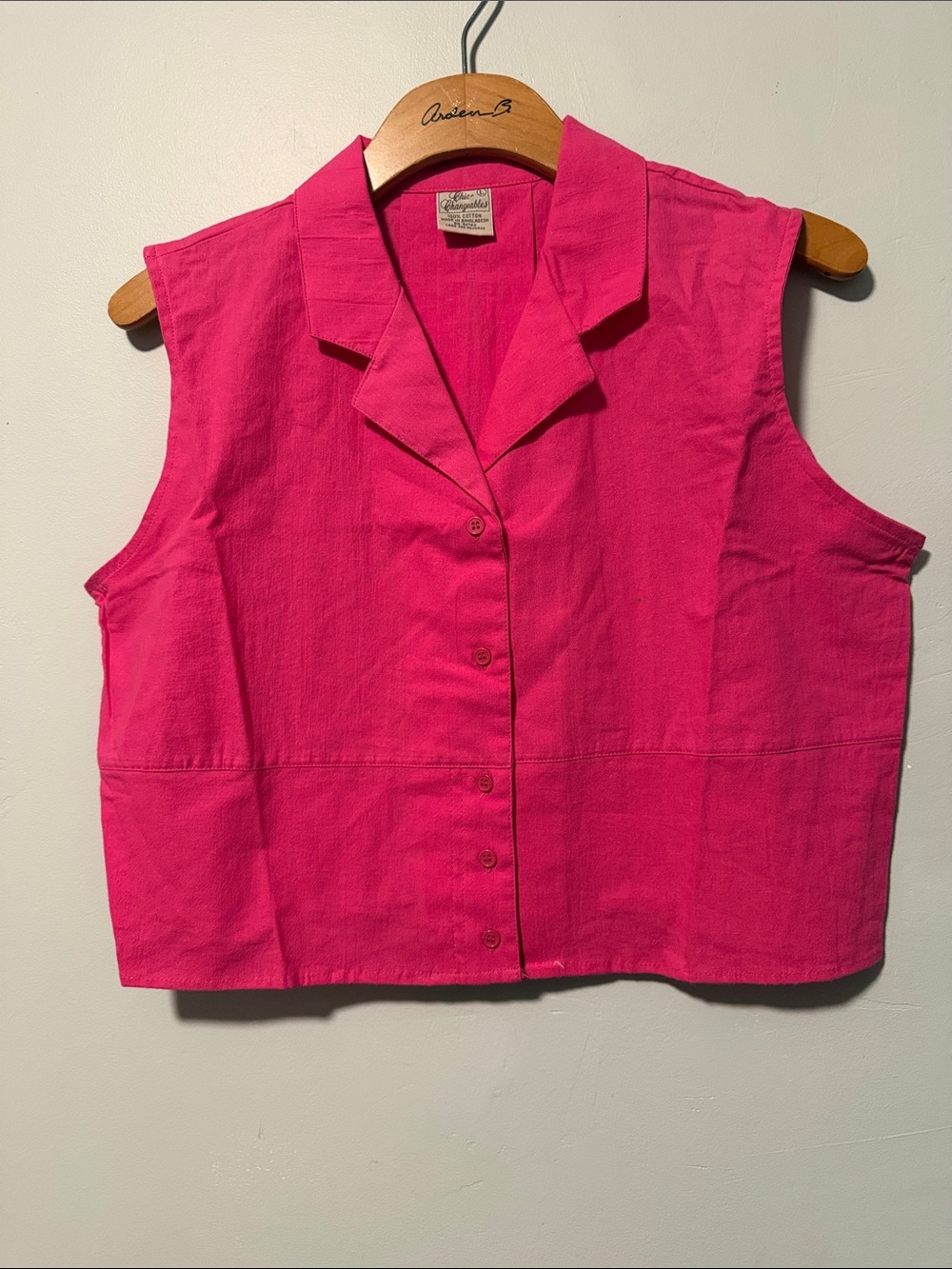 Vintage Chic-Changeables Hot Pink Sleeveless Button Up Vest Crop Top Size L